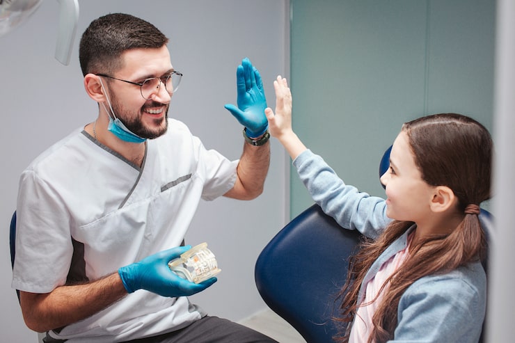 Why dental crowns are ideal for broken tooth repair